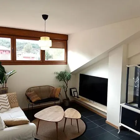 Precioso En Celorio, Llanes, Javier Bardon Treceno Alquila * סלוריו